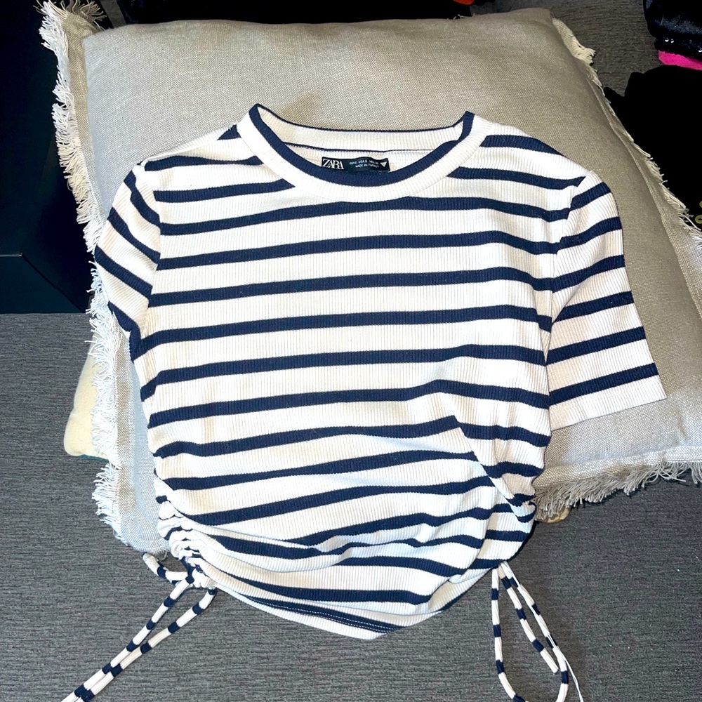 STRIPED Blue and White Fitted Crop Top
